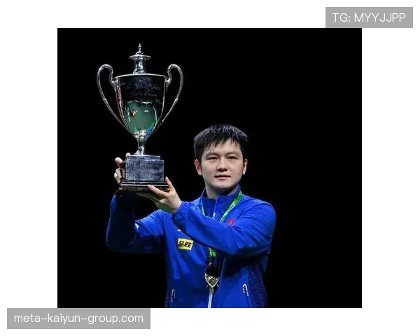 国乒巨星樊振东,首次英超现场“发光发热”